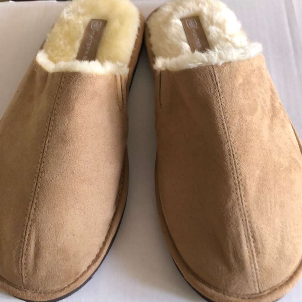 Slippers Hunter's Bay mens new size 10-10.5M tan fabric upper balance man made